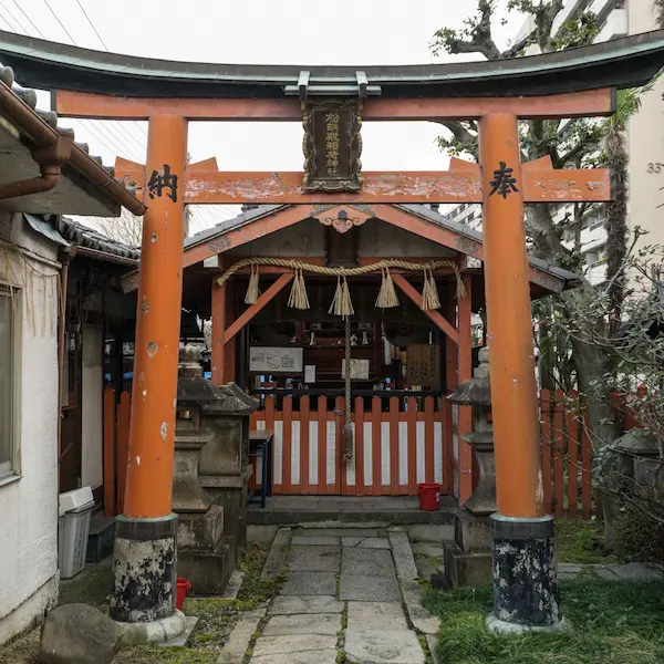 Taimatsuden inaji jinja